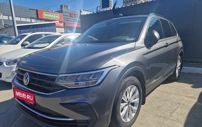 Volkswagen Tiguan II, 2021 год, 2 900 000 рублей, 1 фотография