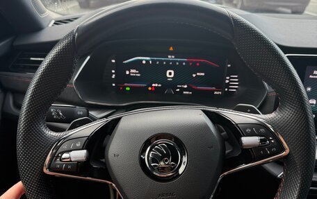 Skoda Octavia RS, 2021 год, 4 100 000 рублей, 5 фотография