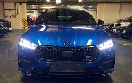 Skoda Octavia RS, 2021 год, 4 100 000 рублей, 9 фотография
