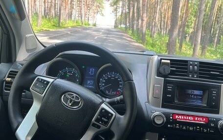 Toyota Land Cruiser Prado 150 рестайлинг 2, 2012 год, 2 549 900 рублей, 7 фотография