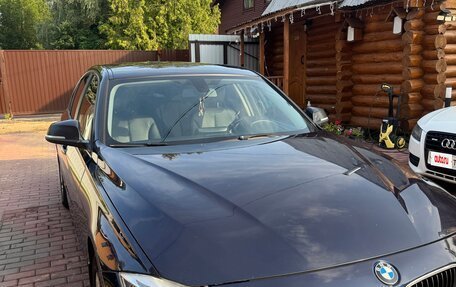 BMW 3 серия, 2014 год, 1 300 000 рублей, 2 фотография