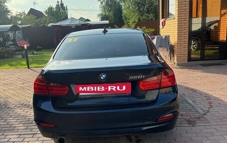 BMW 3 серия, 2014 год, 1 300 000 рублей, 4 фотография