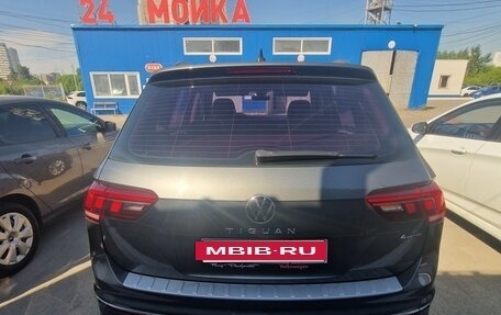 Volkswagen Tiguan II, 2021 год, 2 900 000 рублей, 5 фотография