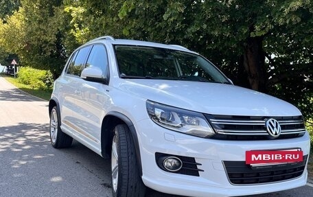 Volkswagen Tiguan I, 2016 год, 2 000 000 рублей, 4 фотография