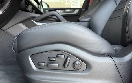 Porsche Cayenne III, 2024 год, 14 100 000 рублей, 16 фотография