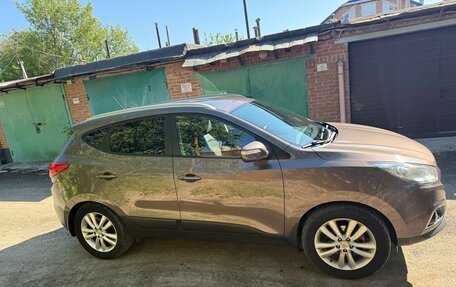 Hyundai ix35 I рестайлинг, 2012 год, 1 300 000 рублей, 2 фотография