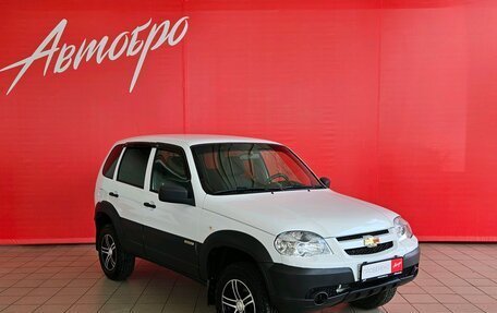 Chevrolet Niva I рестайлинг, 2017 год, 749 000 рублей, 7 фотография