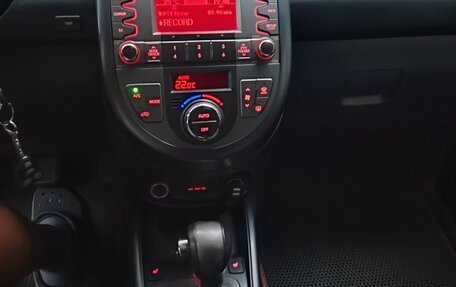 KIA Soul I рестайлинг, 2011 год, 930 000 рублей, 8 фотография