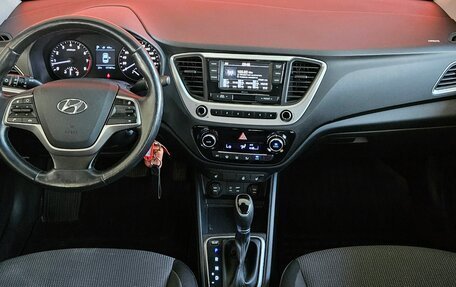 Hyundai Solaris II рестайлинг, 2017 год, 1 199 000 рублей, 9 фотография