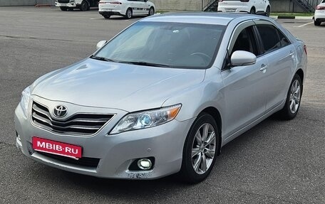 Toyota Camry, 2010 год, 950 000 рублей, 1 фотография