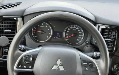 Mitsubishi Outlander III рестайлинг 3, 2014 год, 1 150 000 рублей, 1 фотография