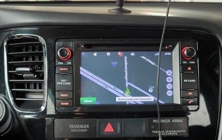 Mitsubishi Outlander III рестайлинг 3, 2014 год, 1 150 000 рублей, 3 фотография