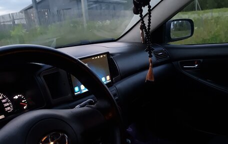 Toyota Corolla, 2004 год, 520 000 рублей, 6 фотография