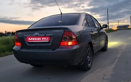 Toyota Corolla, 2004 год, 520 000 рублей, 4 фотография
