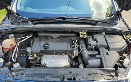 Peugeot 308 II, 2011 год, 590 000 рублей, 4 фотография