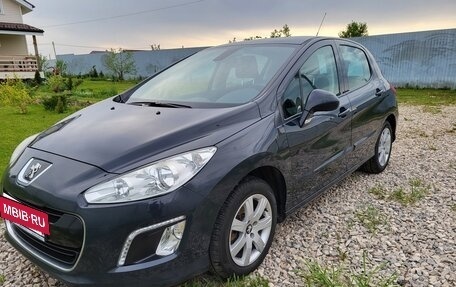 Peugeot 308 II, 2011 год, 590 000 рублей, 18 фотография