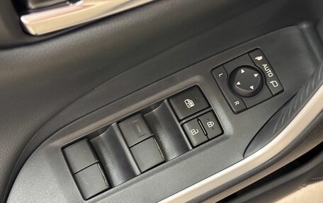 Toyota RAV4, 2025 год, 4 250 000 рублей, 16 фотография