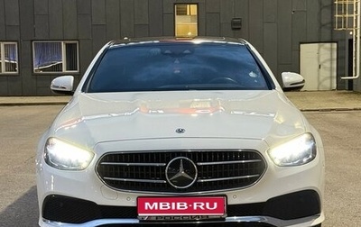 Mercedes-Benz E-Класс, 2021 год, 3 900 000 рублей, 1 фотография