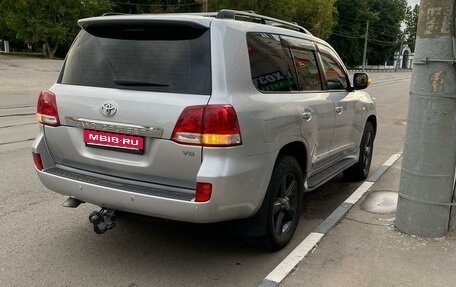Toyota Land Cruiser 200, 2009 год, 2 400 000 рублей, 2 фотография