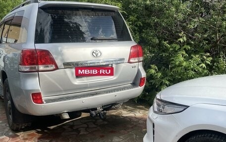 Toyota Land Cruiser 200, 2009 год, 2 400 000 рублей, 18 фотография