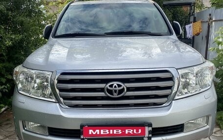 Toyota Land Cruiser 200, 2009 год, 2 400 000 рублей, 16 фотография