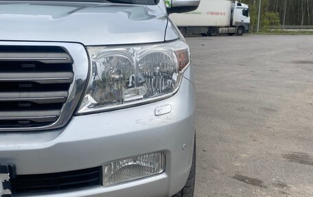 Toyota Land Cruiser 200, 2009 год, 2 400 000 рублей, 34 фотография