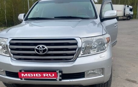 Toyota Land Cruiser 200, 2009 год, 2 400 000 рублей, 35 фотография