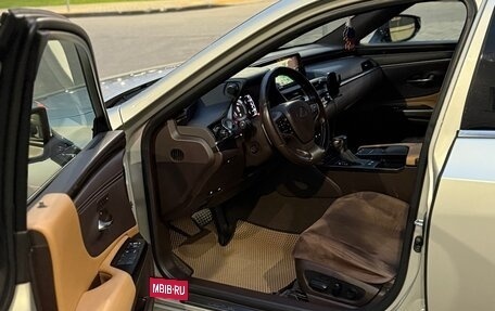 Lexus ES VII, 2020 год, 3 700 000 рублей, 17 фотография