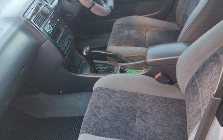 Toyota Carina, 1999 год, 420 000 рублей, 15 фотография