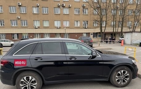 Mercedes-Benz GLC, 2021 год, 4 500 000 рублей, 4 фотография