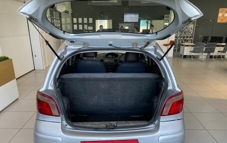 Toyota Vitz, 2000 год, 280 000 рублей, 7 фотография