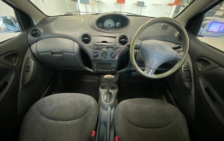 Toyota Vitz, 2000 год, 280 000 рублей, 13 фотография