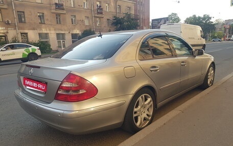 Mercedes-Benz E-Класс, 2003 год, 750 000 рублей, 2 фотография