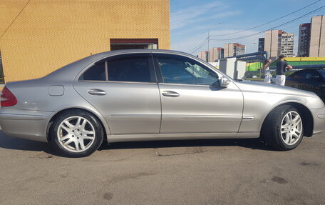 Mercedes-Benz E-Класс, 2003 год, 750 000 рублей, 8 фотография