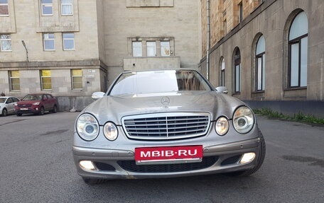Mercedes-Benz E-Класс, 2003 год, 750 000 рублей, 12 фотография