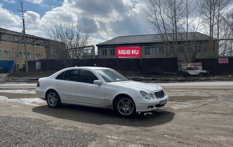 Mercedes-Benz E-Класс, 2003 год, 500 000 рублей, 10 фотография