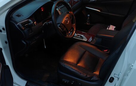 Toyota Camry, 2013 год, 1 790 000 рублей, 9 фотография