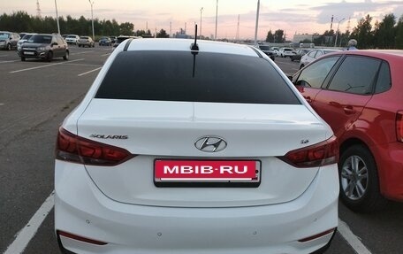 Hyundai Solaris II рестайлинг, 2017 год, 850 000 рублей, 3 фотография