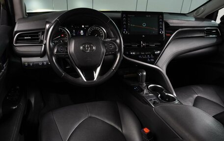 Toyota Camry, 2021 год, 2 949 000 рублей, 6 фотография
