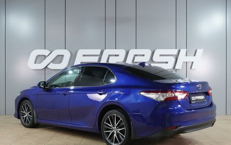 Toyota Camry, 2021 год, 2 949 000 рублей, 2 фотография