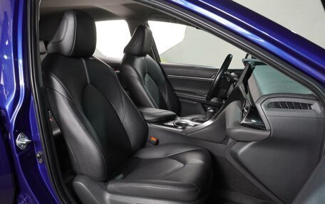 Toyota Camry, 2021 год, 2 949 000 рублей, 8 фотография