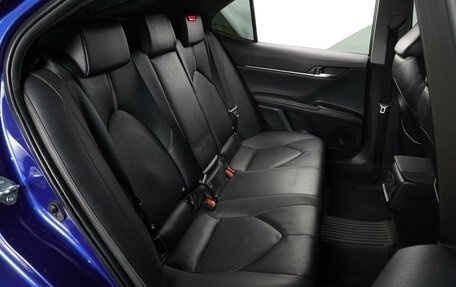 Toyota Camry, 2021 год, 2 949 000 рублей, 7 фотография