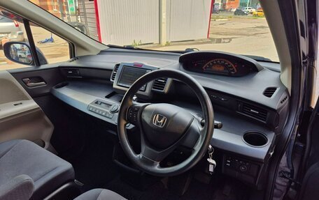 Honda Freed I, 2009 год, 999 999 рублей, 13 фотография