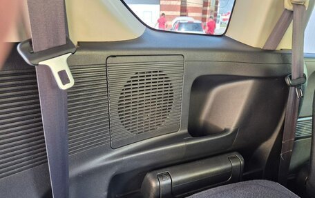 Honda Freed I, 2009 год, 999 999 рублей, 23 фотография