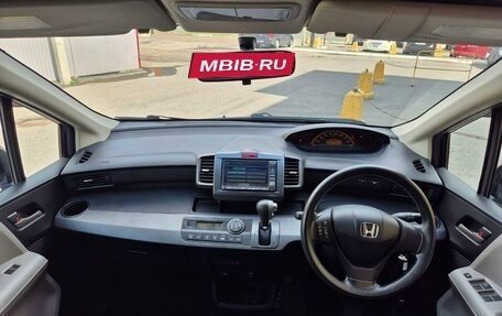 Honda Freed I, 2009 год, 999 999 рублей, 30 фотография