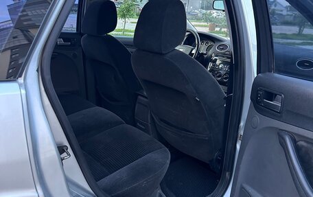 Ford Focus II рестайлинг, 2005 год, 450 000 рублей, 17 фотография