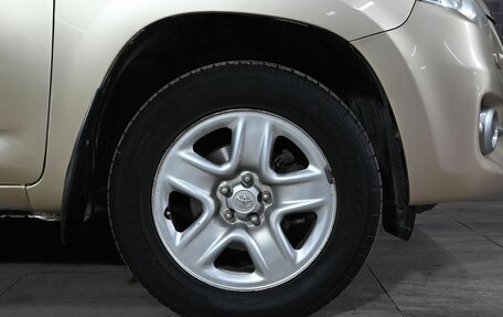 Toyota RAV4, 2012 год, 1 700 000 рублей, 21 фотография