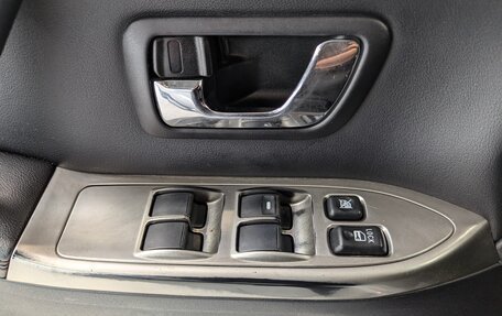 Mitsubishi Pajero IV, 2012 год, 1 800 000 рублей, 28 фотография