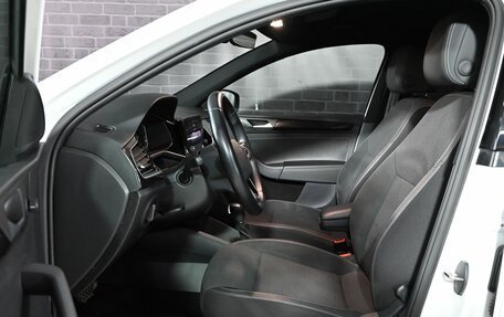 Volkswagen Polo VI (EU Market), 2021 год, 1 875 000 рублей, 9 фотография