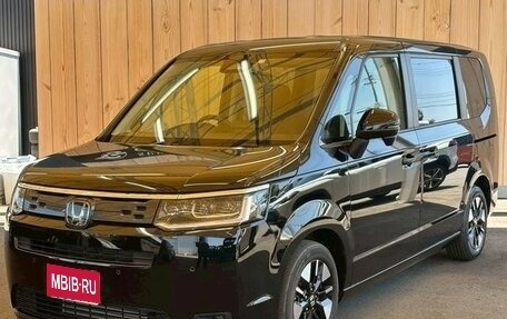Honda Stepwgn, 2022 год, 2 301 000 рублей, 1 фотография